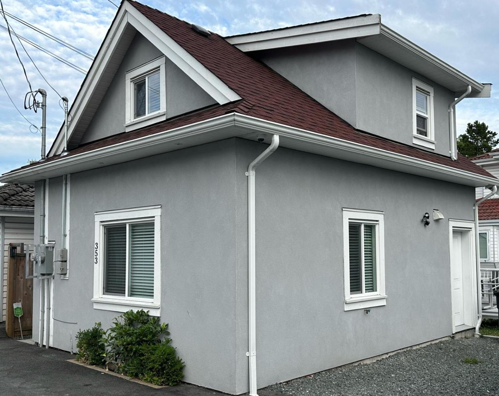 Bright And Cozy Modern Home In Vancouver - Central To Yvr-Downtown - Free Private Parking Exterior foto