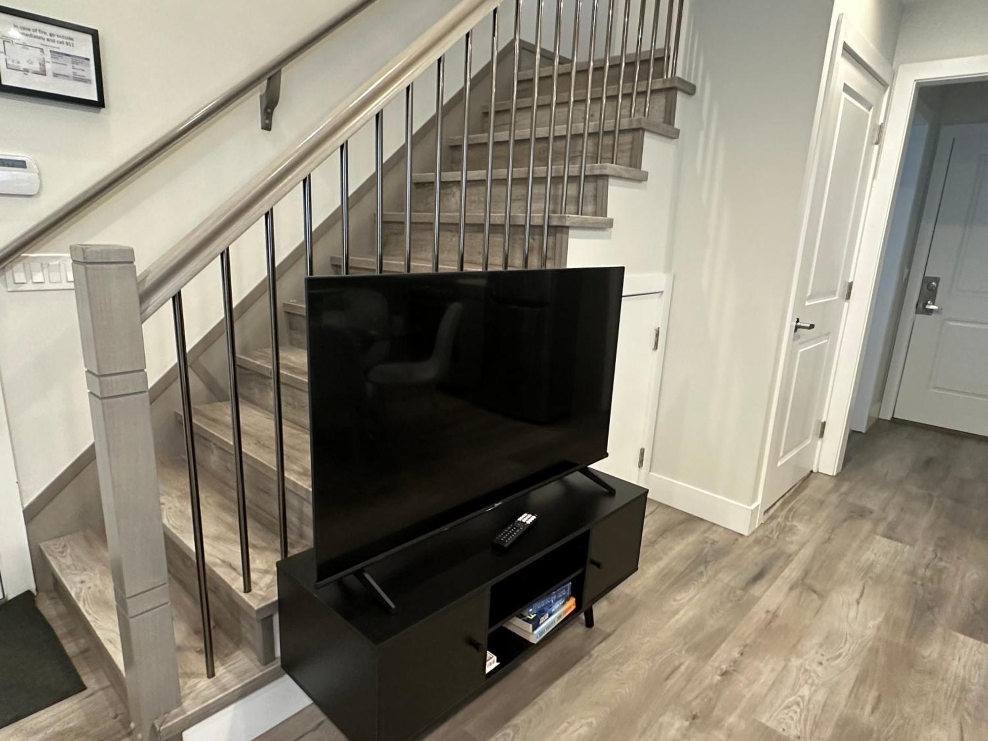 Bright And Cozy Modern Home In Vancouver - Central To Yvr-Downtown - Free Private Parking Exterior foto